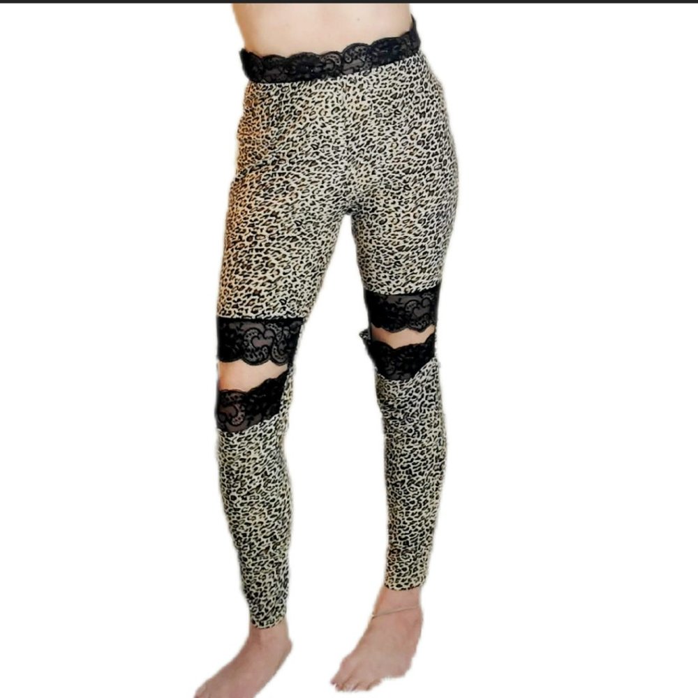 Leopard Print Animal Print Lace Insert Scallop Edge Leggings